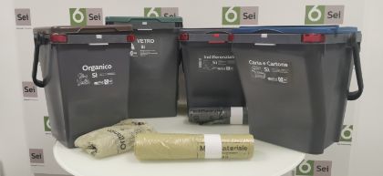 Calendario consegna kit sacchi e mastelli per raccolta differenziata Calendario consegna kit sacchi e mastelli per raccolta differenziata