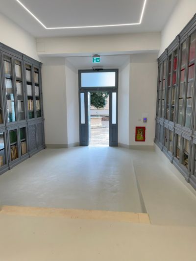 Ingresso Palazzo comunale per punto prestito biblio temporaneo